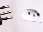 Comércio de Tomadas no Bairro do Glicério
